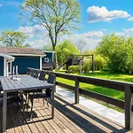 Ferienhaus 4 Star Holiday Home In Glesborg Glesborg