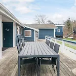 4 Star Holiday Home In Glesborg